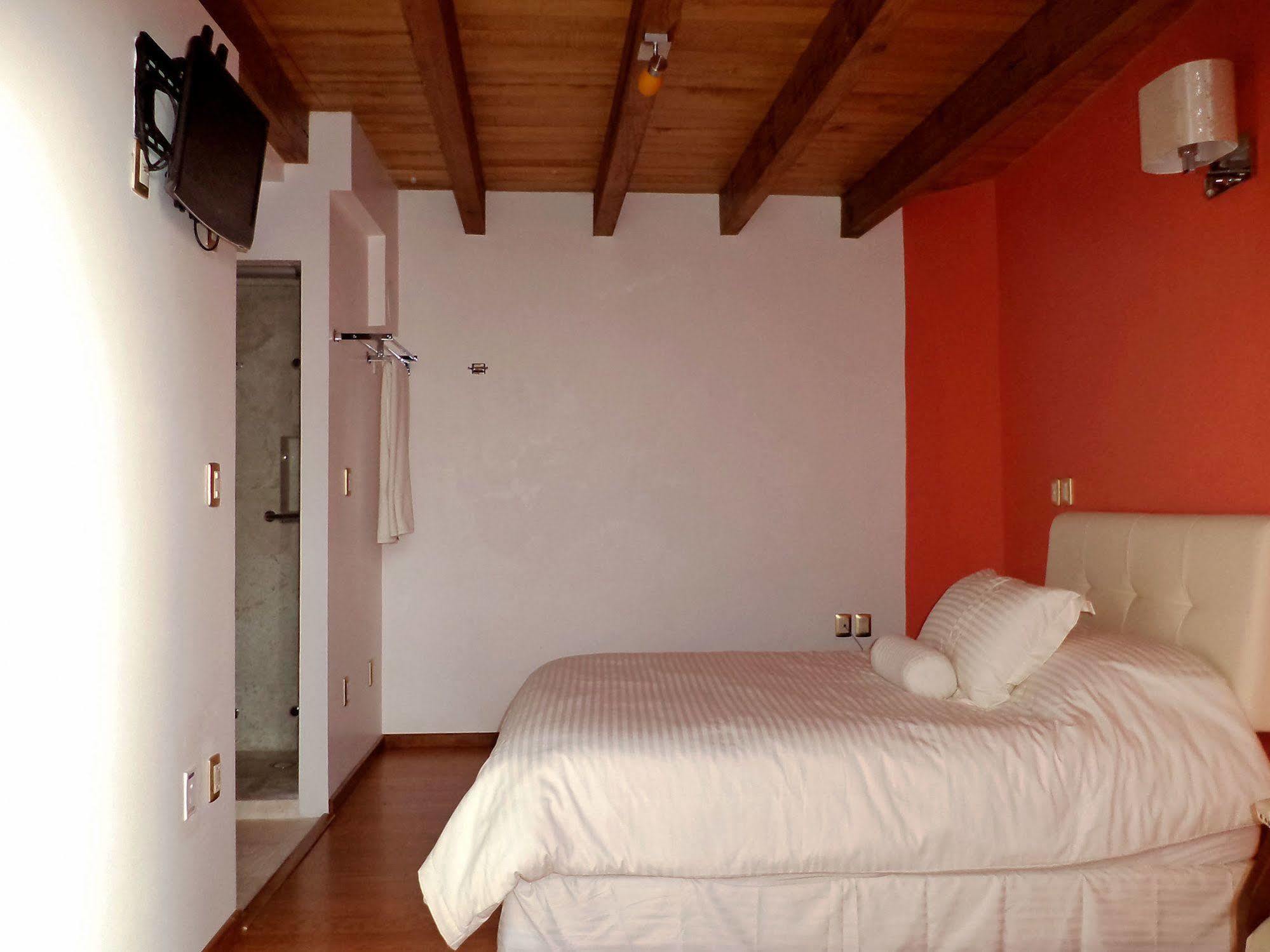 Hotel Malinalli Уамантла Экстерьер фото